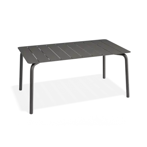 Outdoor Dining Tables