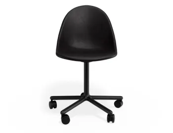 Pebble Chair Blackpuseat Swivelcastors