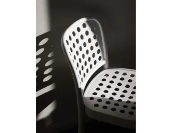 822 Dining Chair Insitu