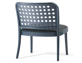 822 Lounge Standard Upholstery Insitu