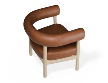 Marlowe Loungechair Oak Brandy