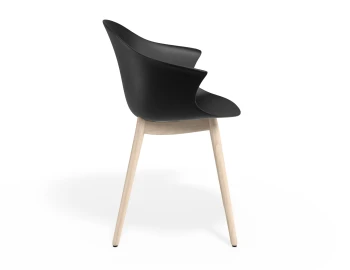 Pebble Armchair Blackseat Beechbase