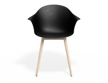 Pebble Armchair Blackseat Beechbase