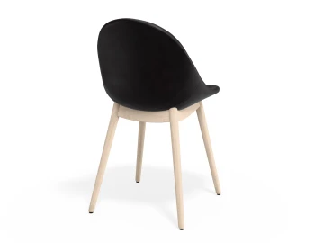 Pebble Chair Blackpuseat Beechbase