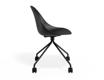 Pebble Chair Blackseat Pyramidcastors