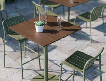 Solara 75x75 Bartable Notaiowalnut
