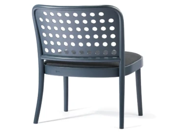 822 Lounge Standard Upholstery Insitu