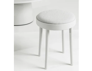 822 Low Stool Pigment Padded Insitu