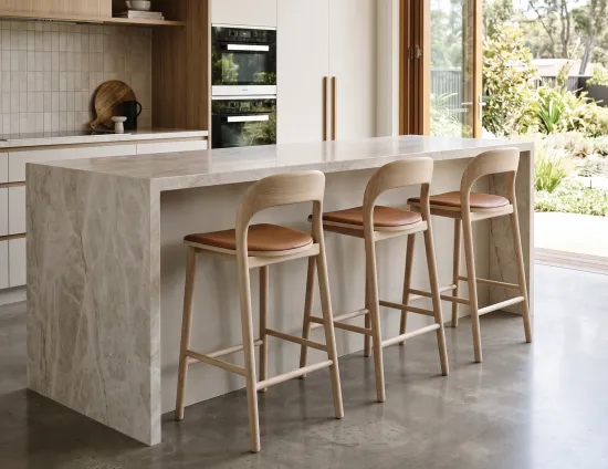 Natural Bar Stool Mia