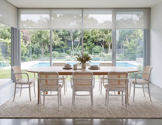 811 Hoffmann White House