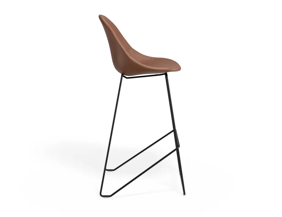 Pebble Barstool Tanpuseat Blackframe