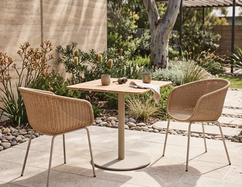 Courtyard Furniture