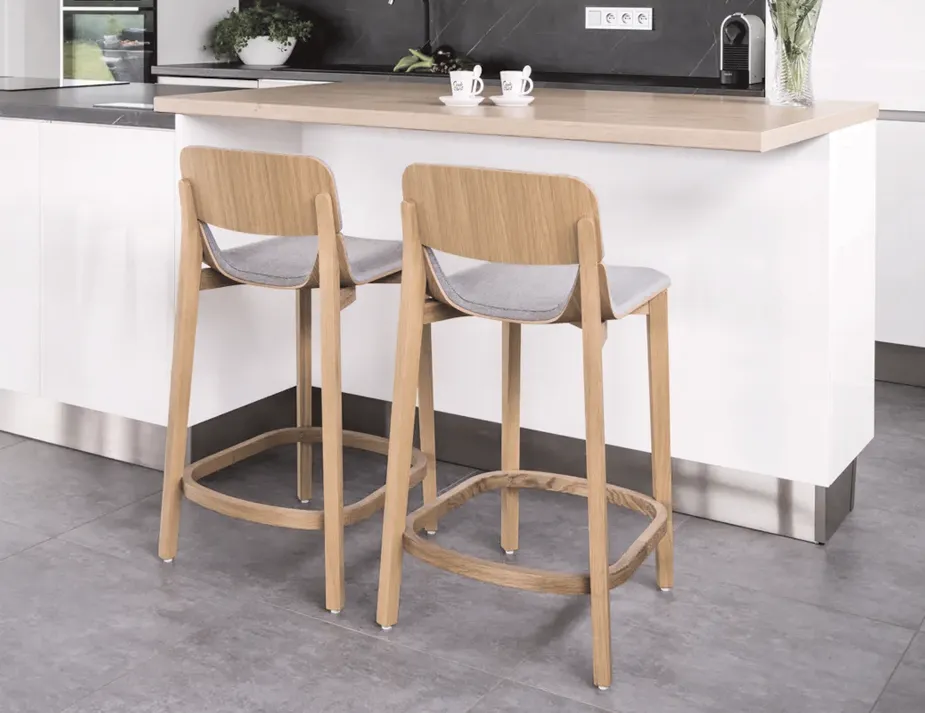 Leaf Stool Upholstered With Back