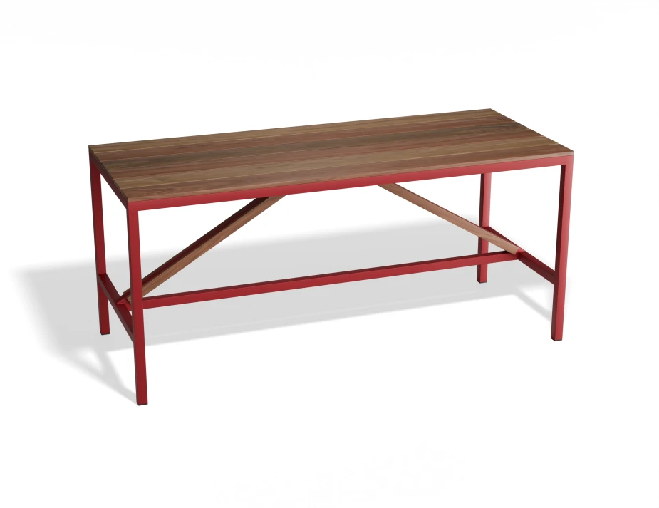 P 4 Cape Outdoorhighbartable Flamered