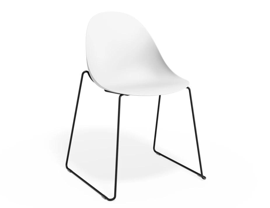 Pebble Chair Whiteseat Sledblack
