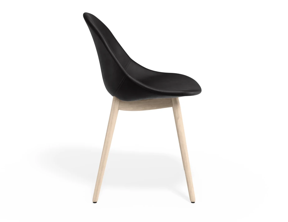 Pebble Chair Blackpuseat Beechbase
