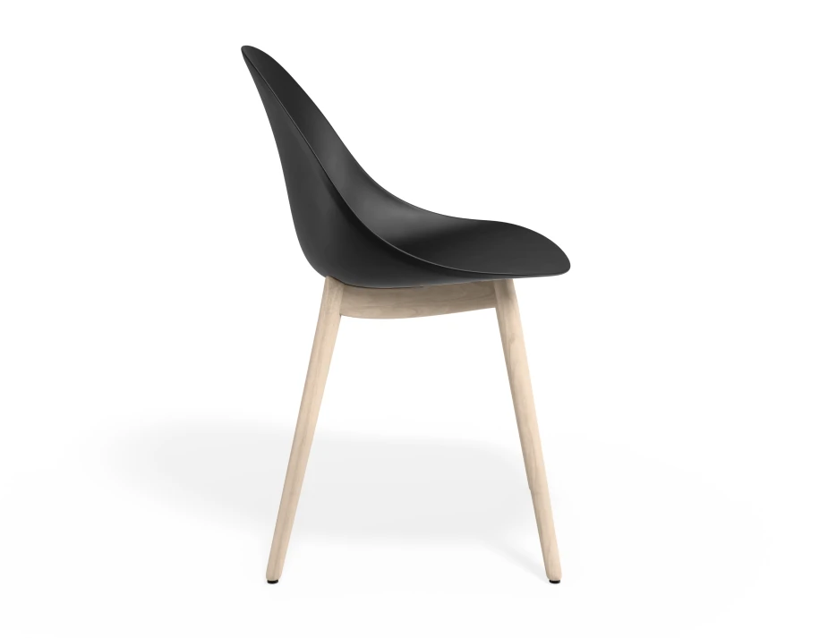 Pebble Chair Blackseat Beechbase