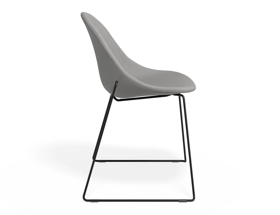 Pebble Chair Cloudgreyfabricseat Sledblack