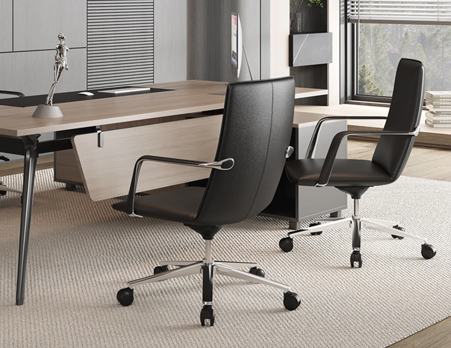 Strata Black Lifestyle