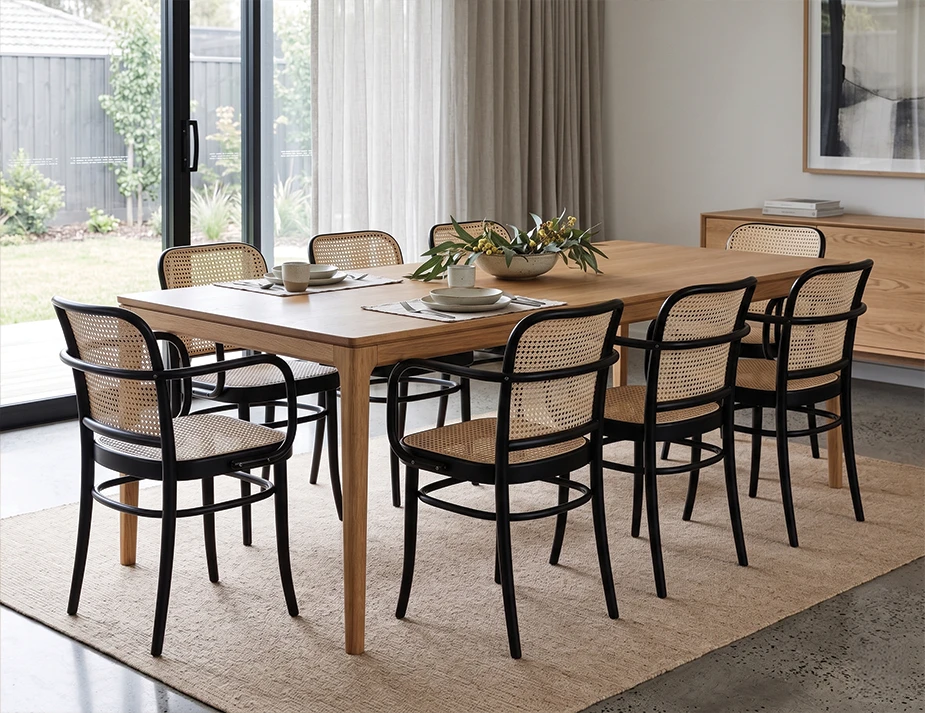 6 Seater 811 Hoffmann Armchair Black Lifestyle