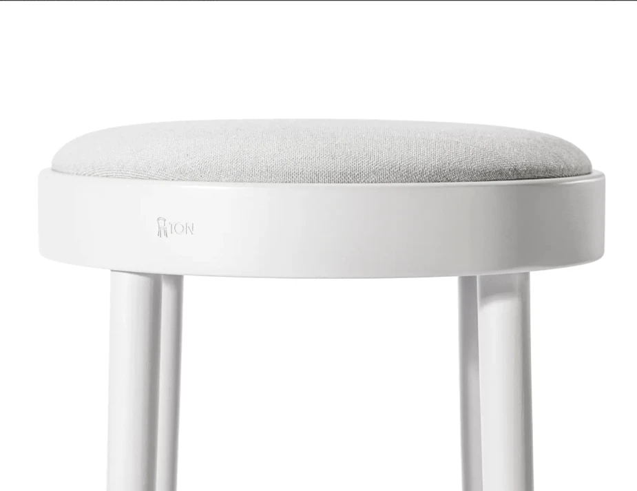 822 Stool 80 Padded Insitu