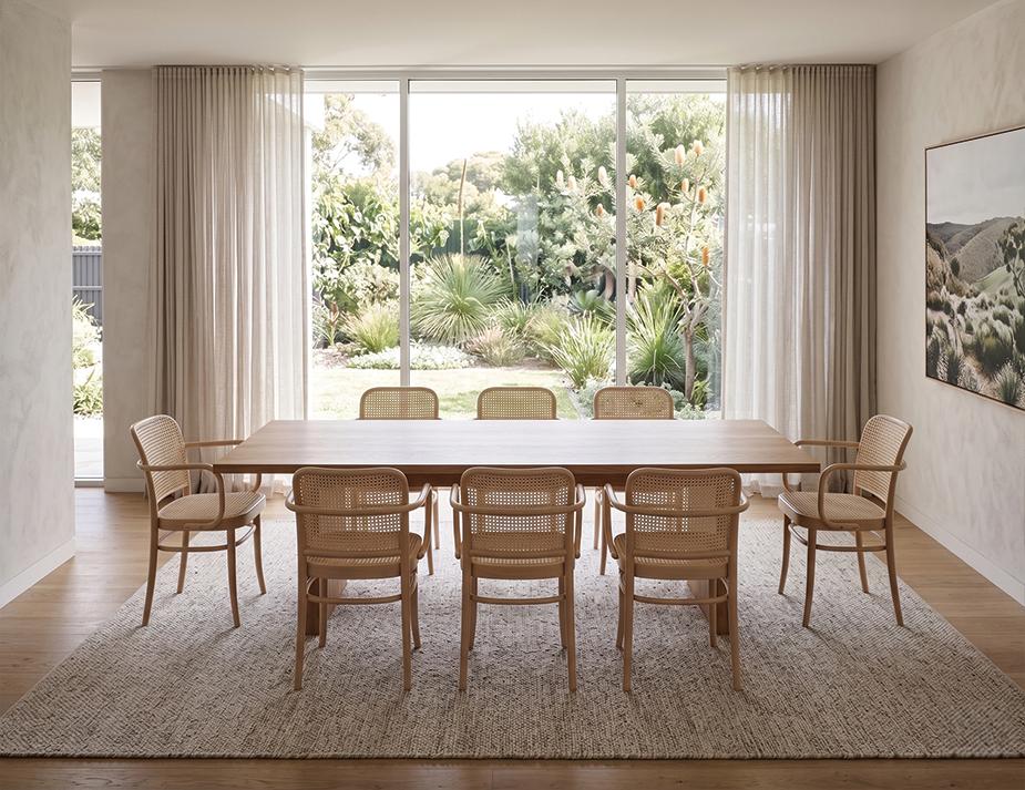Hoffmann 811 Armchair Lifesyle Natural