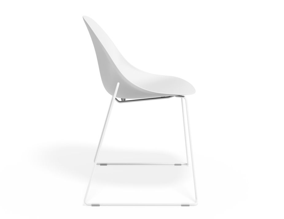 P 3 Pebble Chair Whiteseat Sledwhite