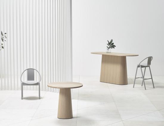 P.O.V. Table 468 rectangle - European Oak - By TON