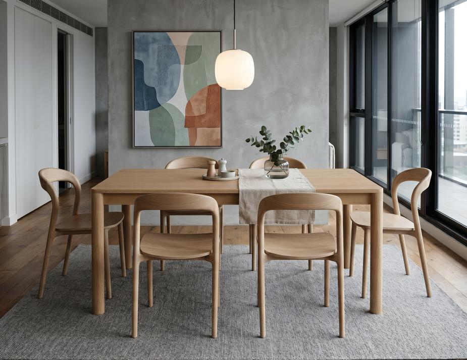 Nordica 160 Table Mia Chairs