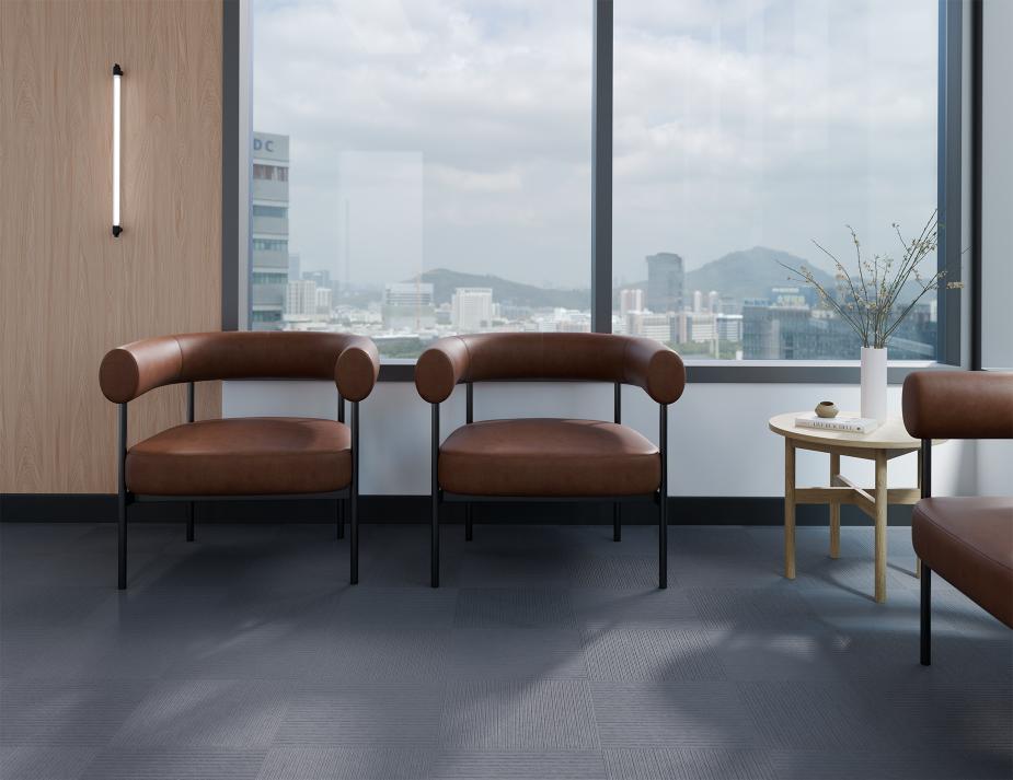 L 2 Marlowe Loungechair Commercial Brandy