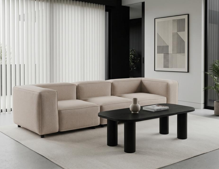 Monocrome House Black