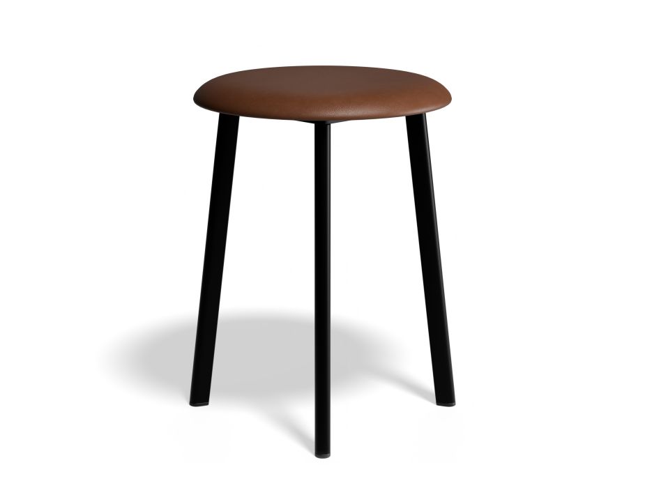 P 2 Atlas Lowstool Blackframe PU Tan