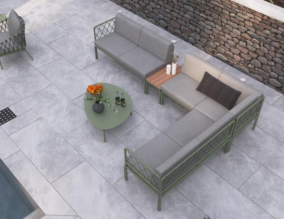 L 3 Seville Green44333