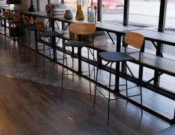 Rylie Stool Lifestyle4 Walnut Black