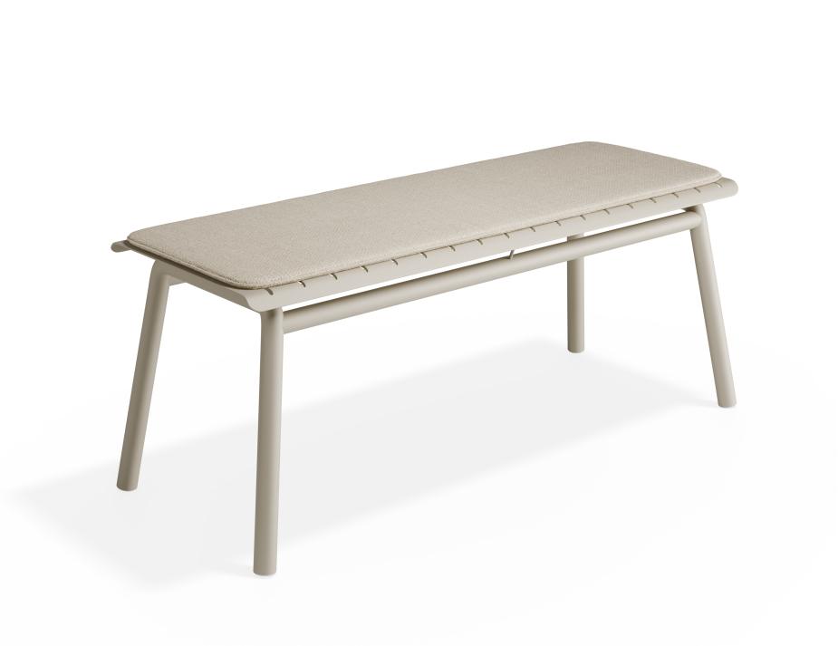 P 3 Roku Bench120seatpad Husk