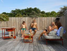 Arla Outdoor Sofa 0006 Sunset Am 12