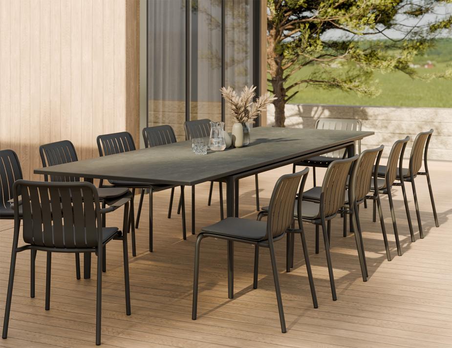 L 3 Arken Extended Charcoal Basalt Residential