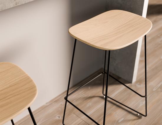 Elva Stool - Natural Seat - Black Frame