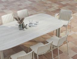 Vela Diningtable Latte Dune Lifestyle 02