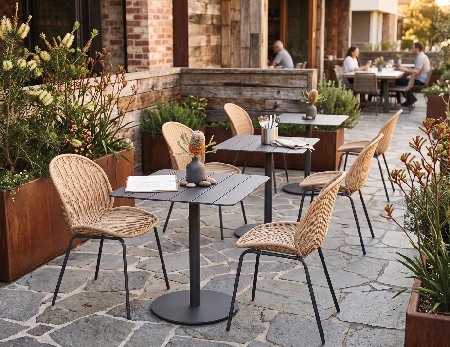 Rattan Chairs With Cafe Table