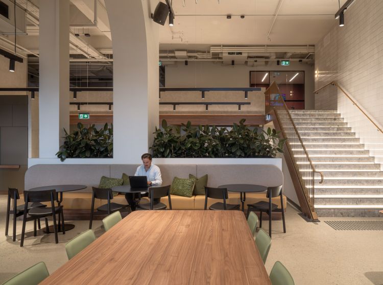 Retail Apparel Group