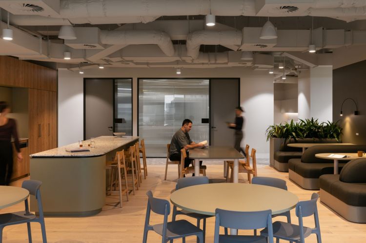 Project - 100 Queen & Collins Street