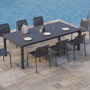 roku outdoor tables