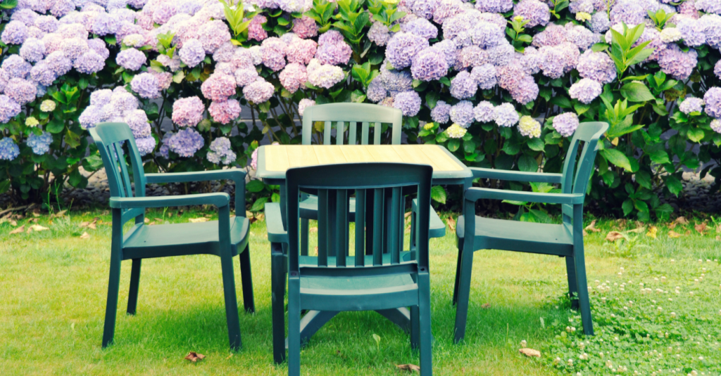 plastic outdoor furniture